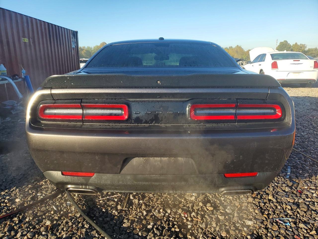 2023 Dodge Challenger Sxt - zdjęcie 6