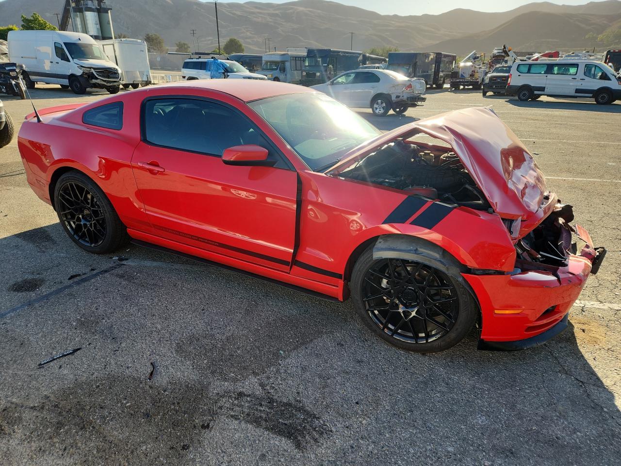 2014 Ford Mustang - zdjęcie 4