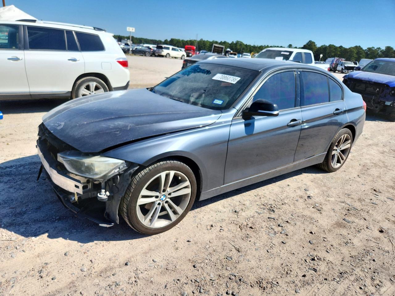 2015 BMW Seria 3 328i - zdjęcie główne
