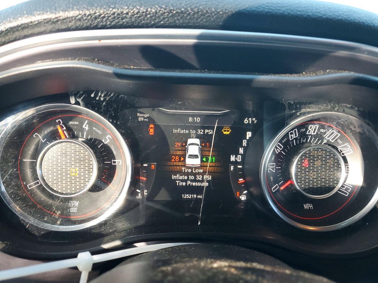 2015 Dodge Challenger Sxt - zdjęcie 9