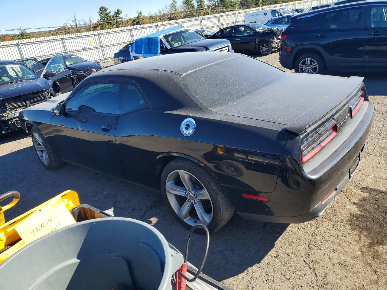 2016 Dodge Challenger R/T - zdjęcie 2