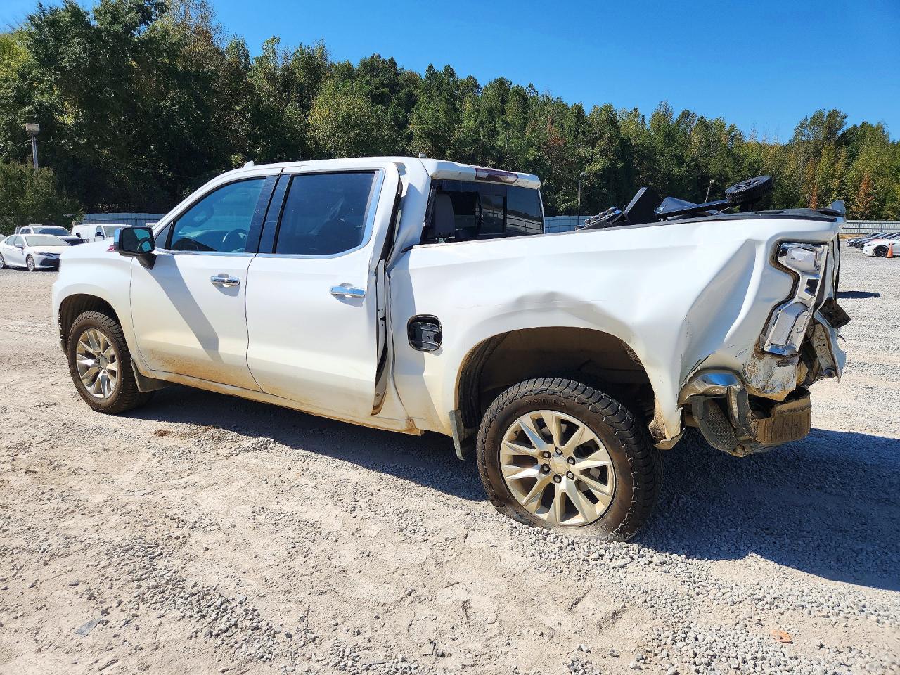 2021 Chevrolet Silverado K1500 Ltz - zdjęcie 2