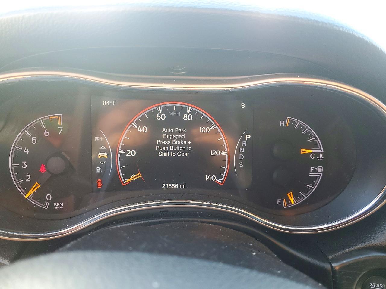 2014 Jeep Grand Cherokee Laredo - zdjęcie 9
