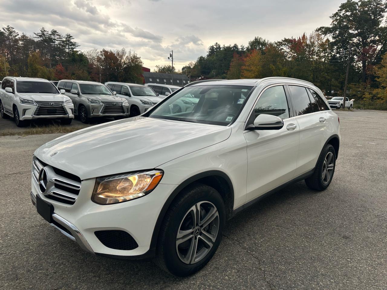 2019 Mercedes-Benz Glc 300 4Matic - zdjęcie 2
