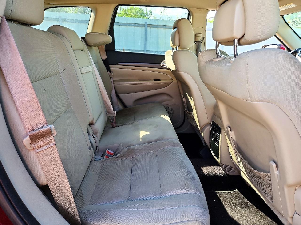 2017 Jeep Grand Cherokee Laredo - zdjęcie 11