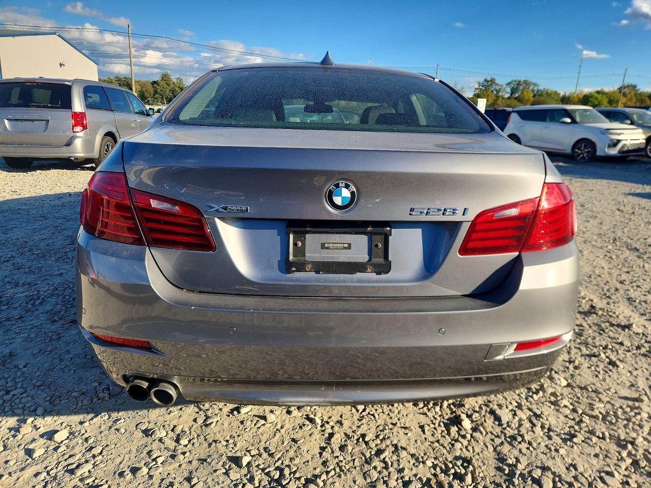 2014 BMW 528 I - zdjęcie 6