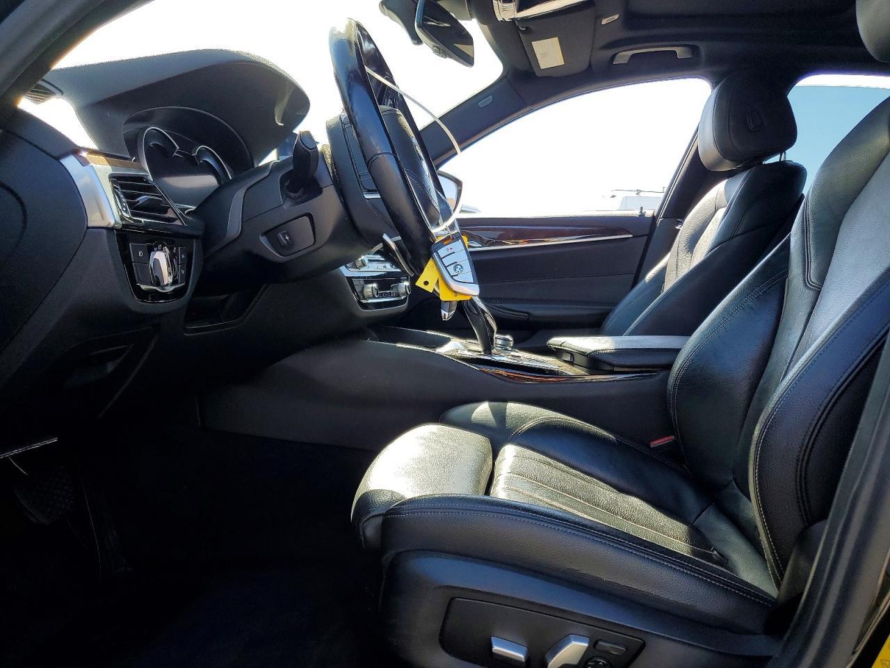 2018 BMW Seria 5 530e - zdjęcie 7