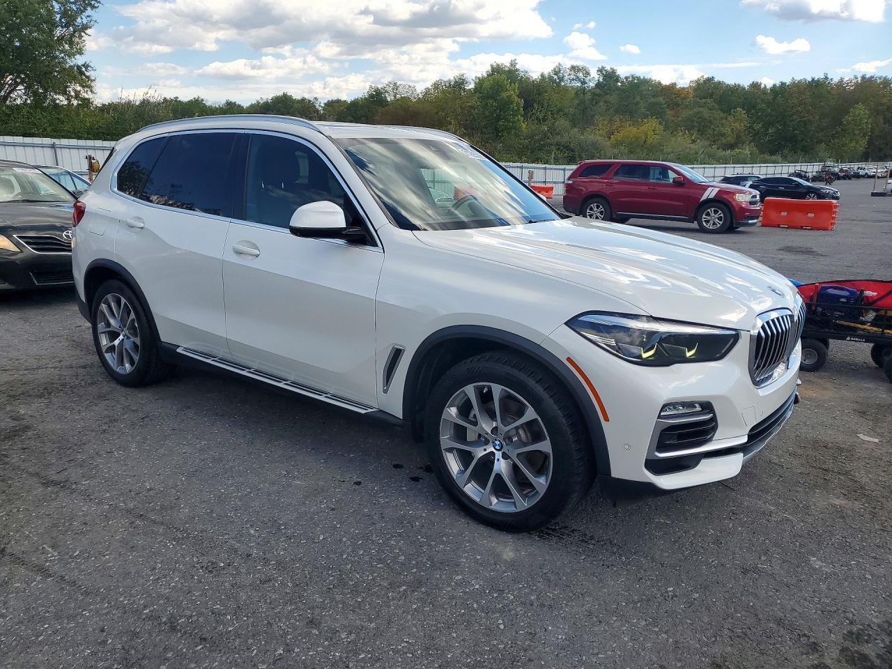 2019 BMW X5 xDrive40I - zdjęcie 4