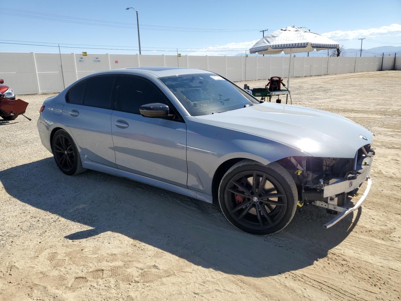 2023 BMW 330I - zdjęcie 4