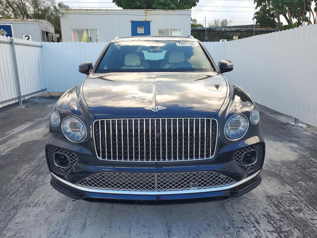 2023 Bentley Bentayga - zdjęcie 5