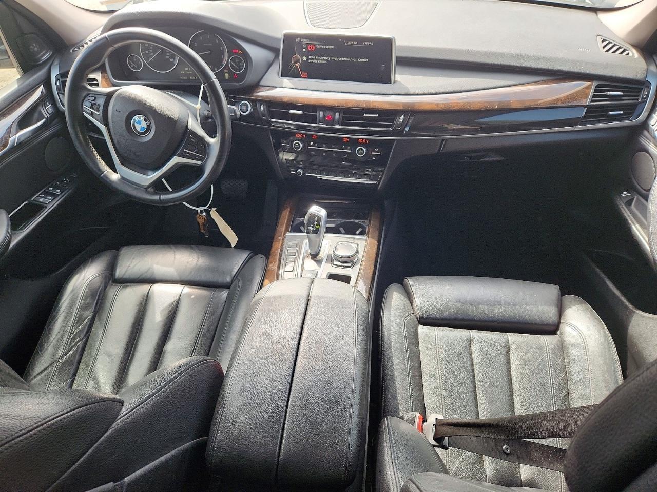 2016 BMW X5 xDrive50I - zdjęcie 8