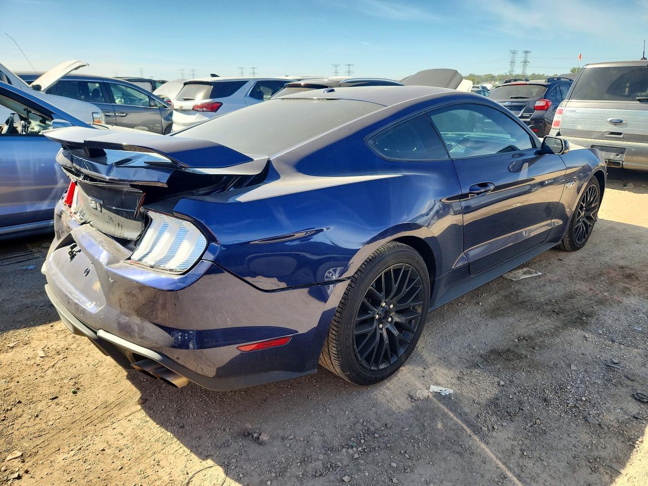 2018 Ford Mustang Gt - zdjęcie 3