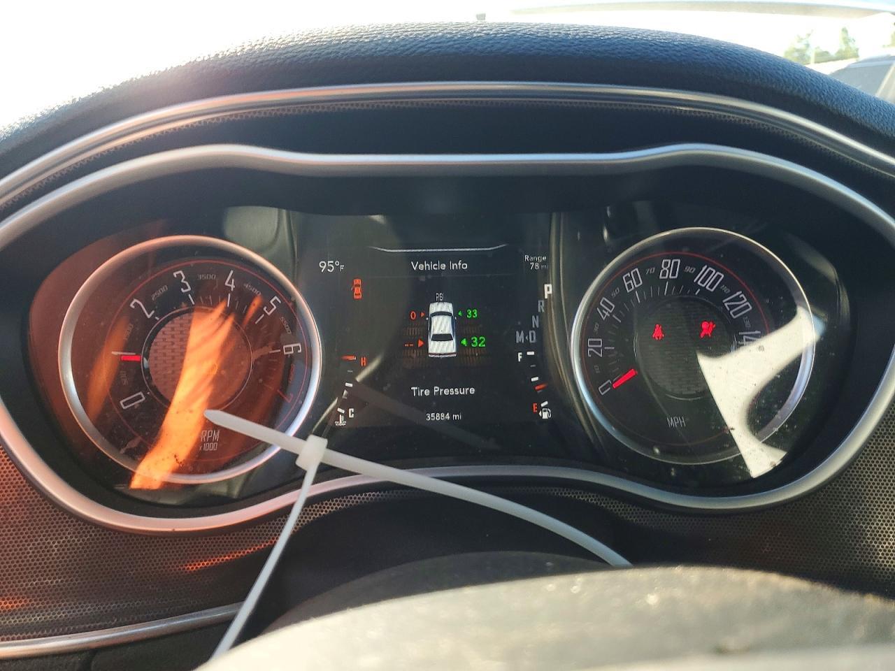 2018 Dodge Challenger Sxt - zdjęcie 9