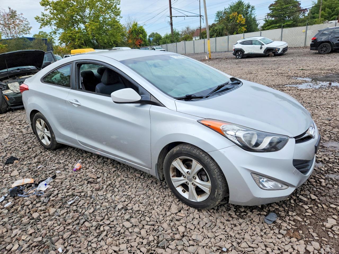 2013 Hyundai Elantra Coupe Gs - zdjęcie 4