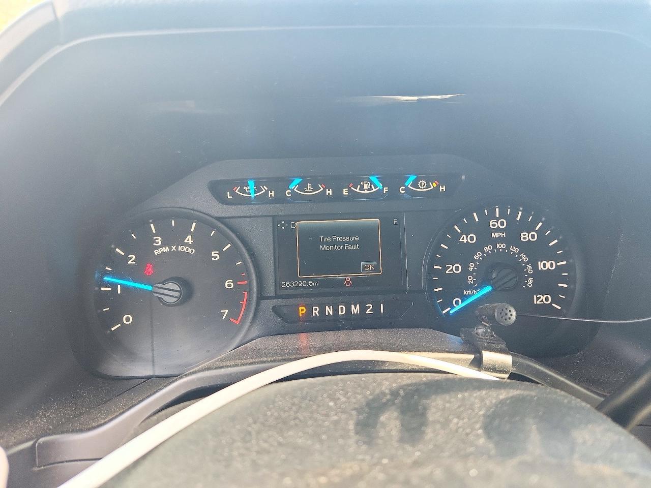 2015 Ford F150 Super Cab - zdjęcie 9