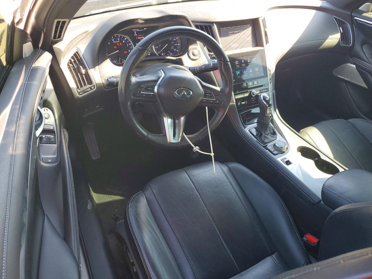 2018 Infiniti Q60 3.0T Luxe - zdjęcie 8