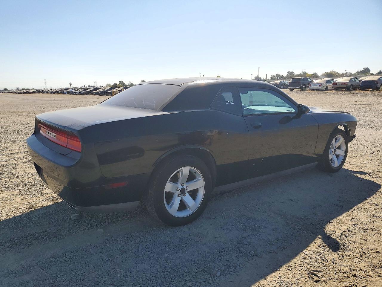 2013 Dodge Challenger Sxt - zdjęcie 3