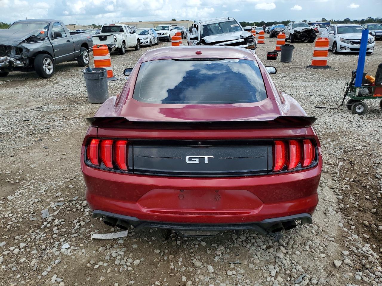 2019 Ford Mustang Gt - zdjęcie 6