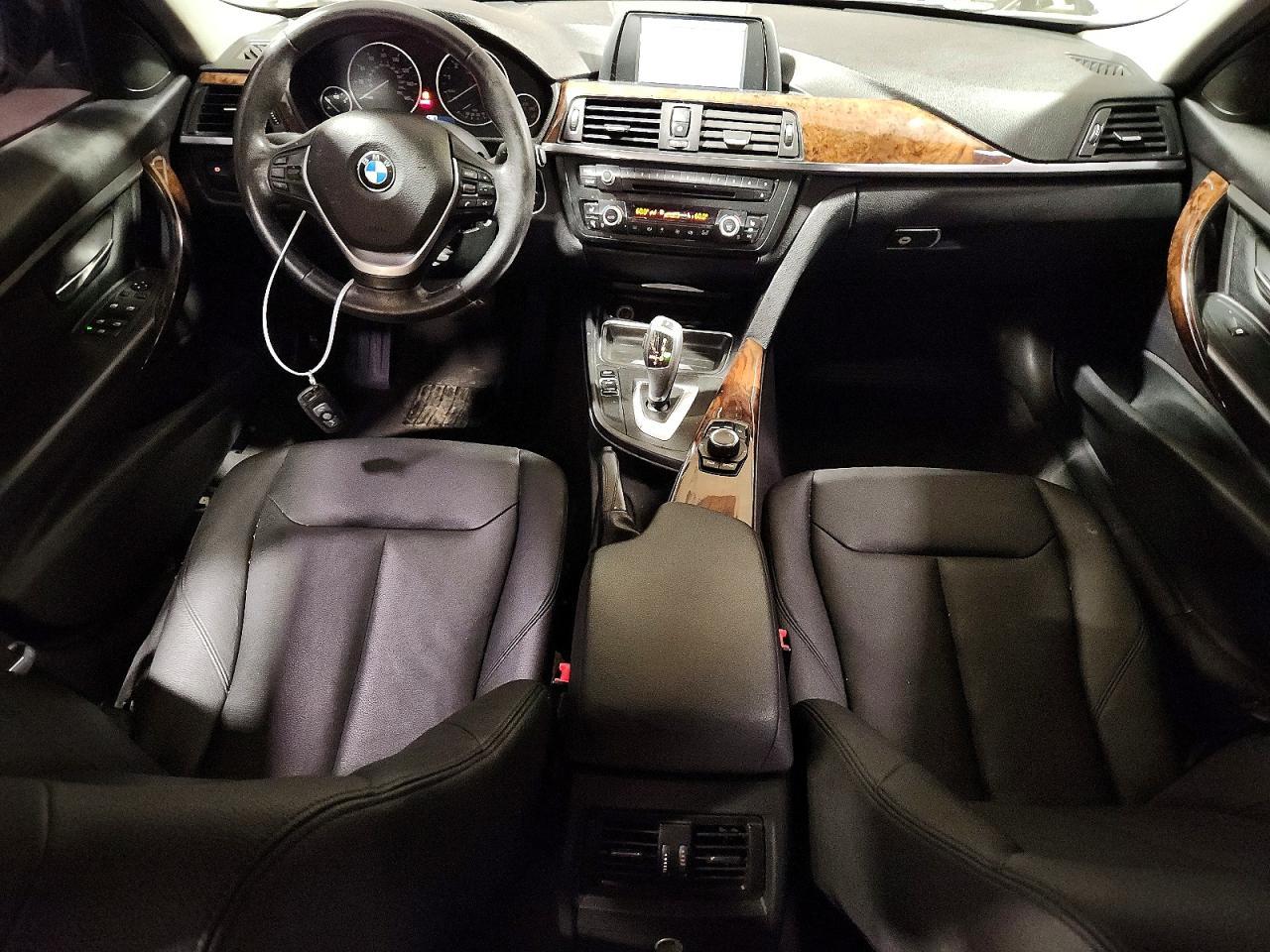 2014 BMW Seria 3 328i - zdjęcie 8