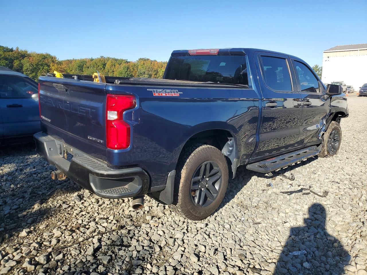 2019 Chevrolet Silverado K1500 Trail Boss Custom - zdjęcie 3