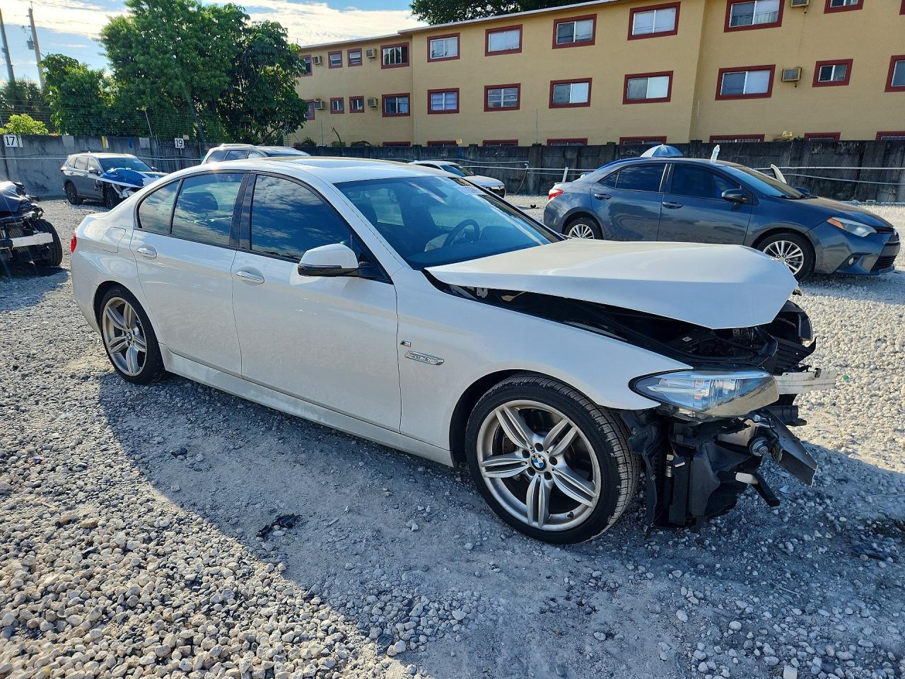 2016 BMW 535 I - zdjęcie 4