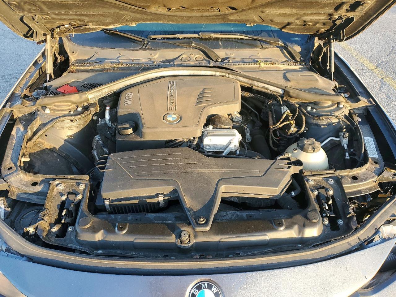 2013 BMW 320 I xDrive - zdjęcie 11