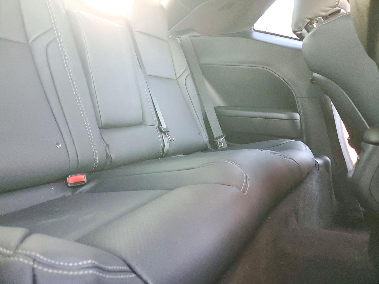 2015 Dodge Challenger Sxt - zdjęcie 10
