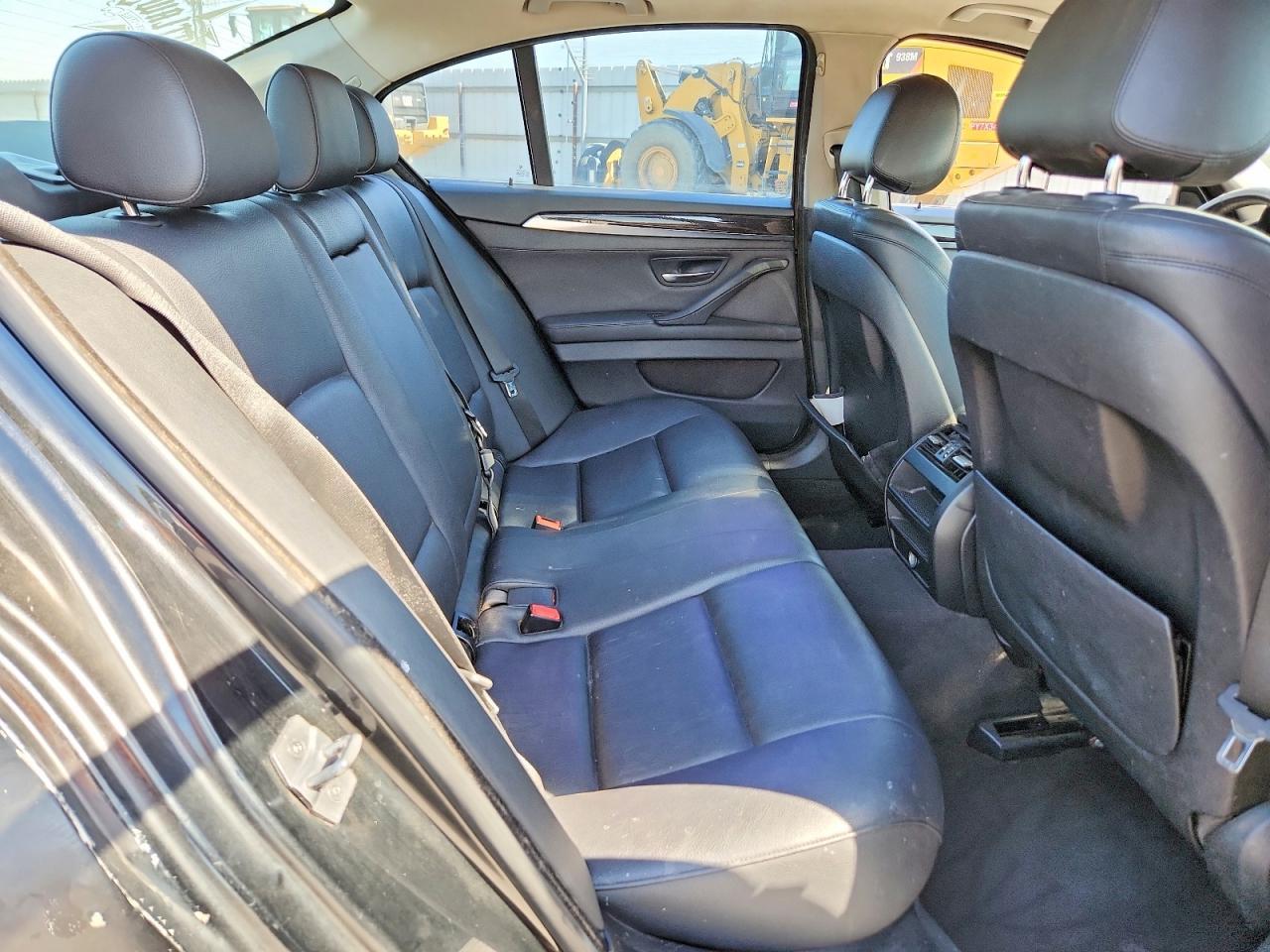 2014 BMW 528 I - zdjęcie 10