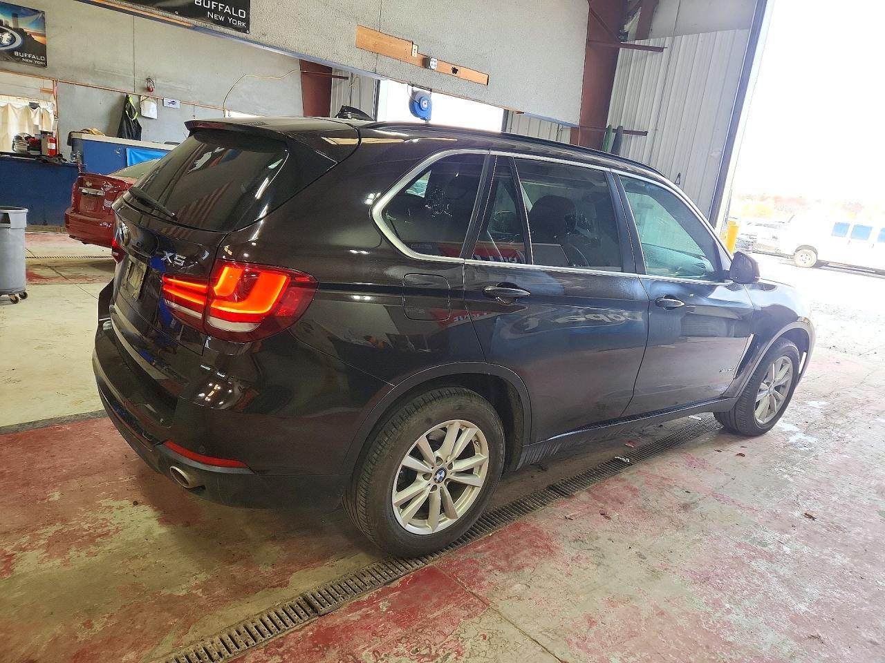 2015 BMW X5 xDrive35D - zdjęcie 3