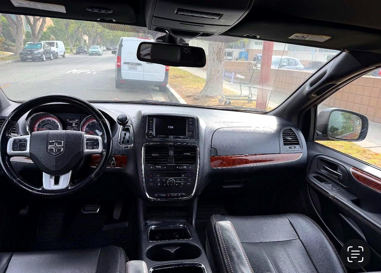 2019 Dodge Grand Caravan Gt - zdjęcie 9