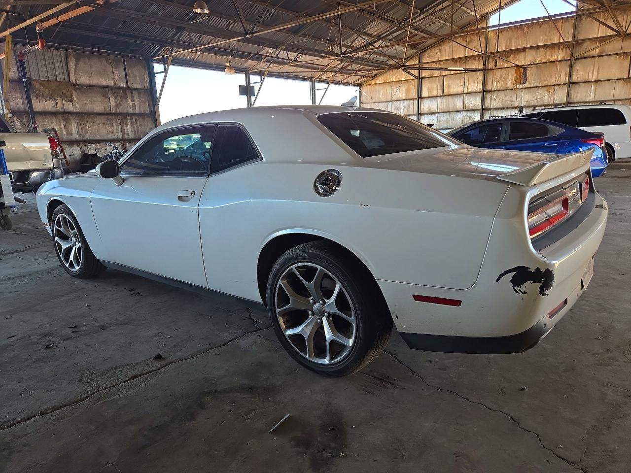 2015 Dodge Challenger Sxt Plus - zdjęcie 2
