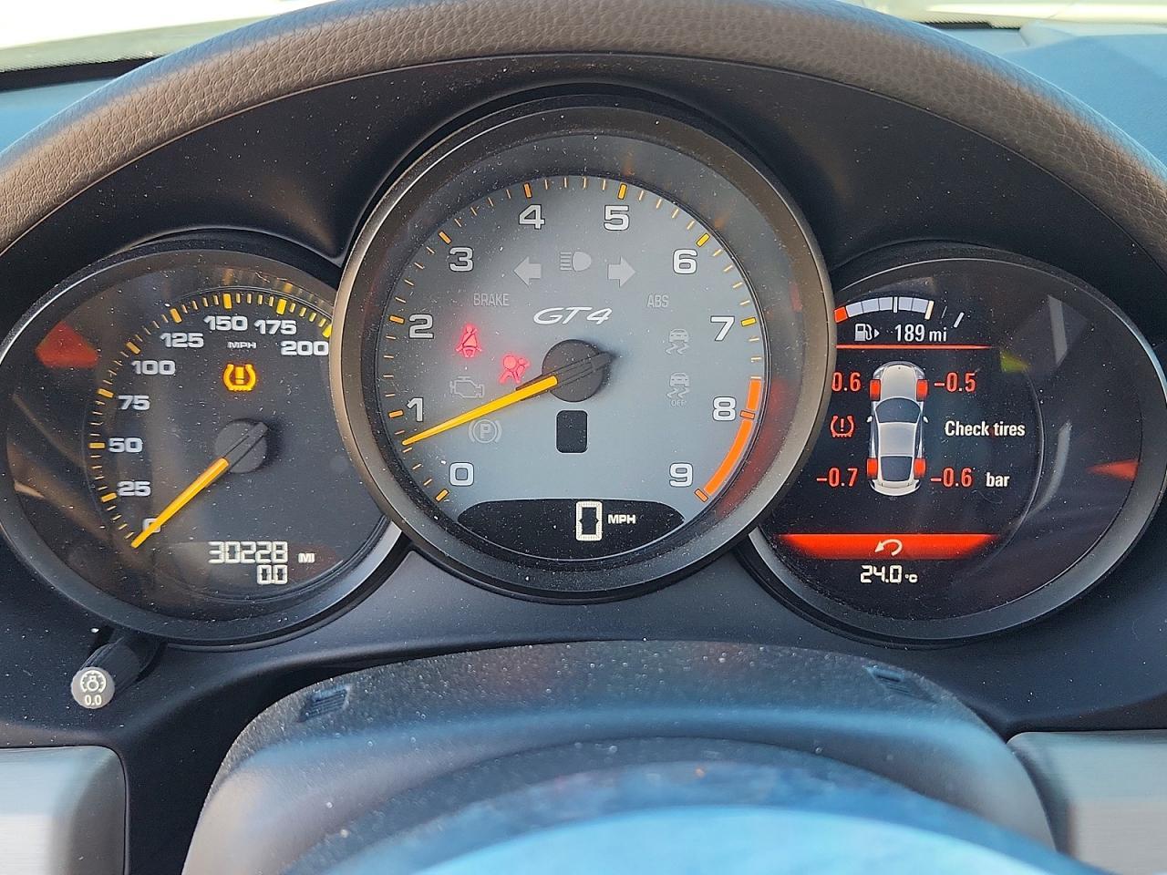 2016 Porsche Cayman Gt4 - zdjęcie 9
