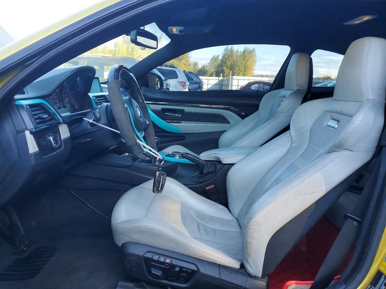 2015 BMW M4 - zdjęcie 7