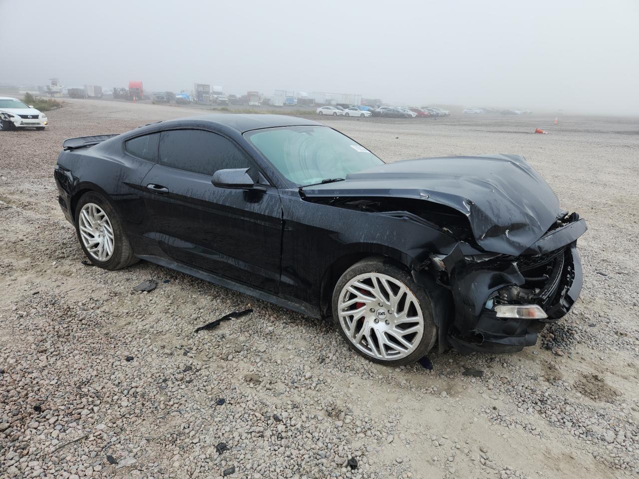 2016 Ford Mustang - zdjęcie 4