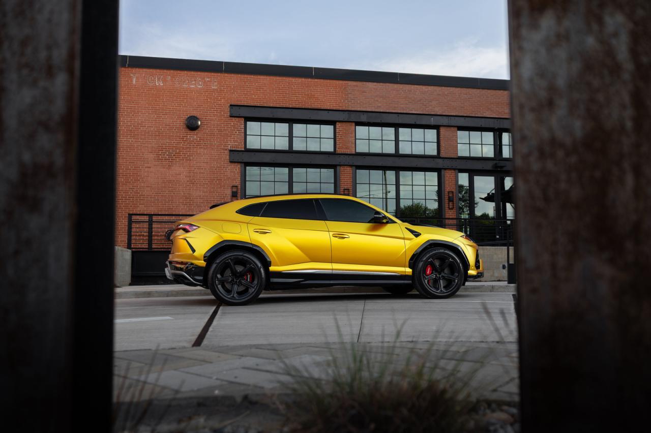 2019 Lamborghini Urus - zdjęcie 14