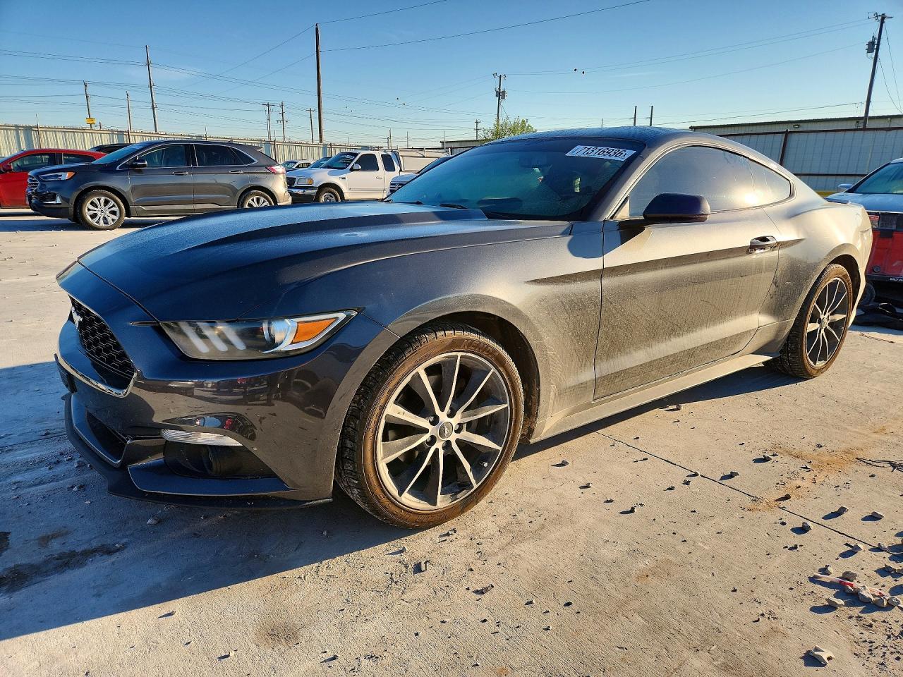 2017 Ford Mustang - zdjęcie główne