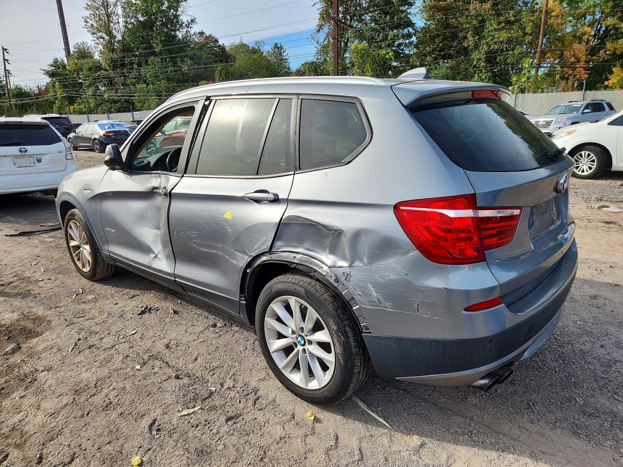 2013 BMW X3 xDrive28I - zdjęcie 2