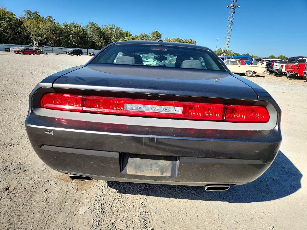 2013 Dodge Challenger Sxt - zdjęcie 6