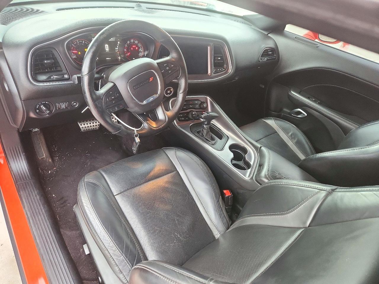 2017 Dodge Challenger Sxt - zdjęcie 8