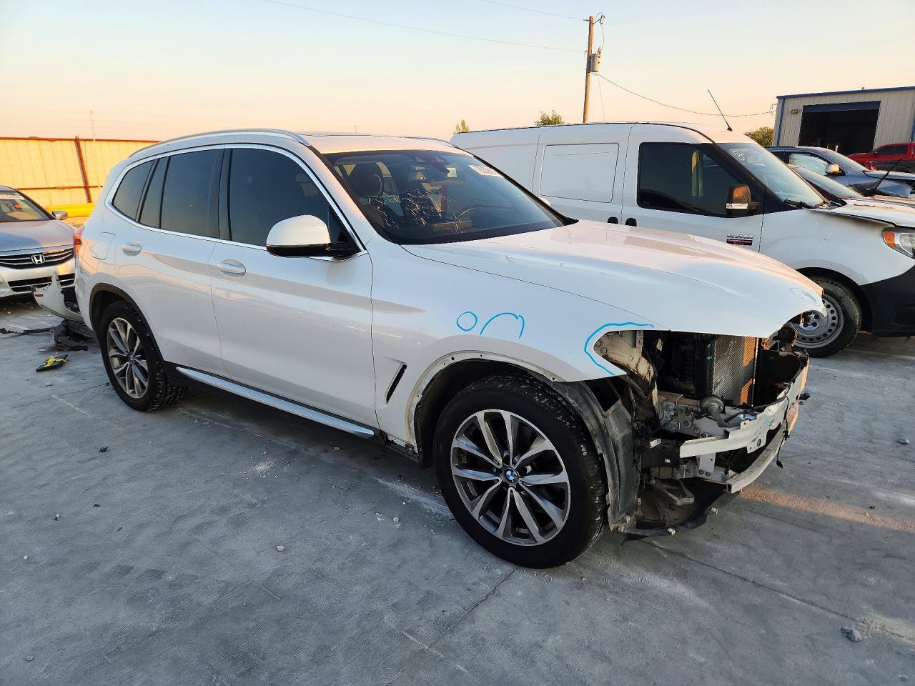 2019 BMW X3 Sdrive30I - zdjęcie 4