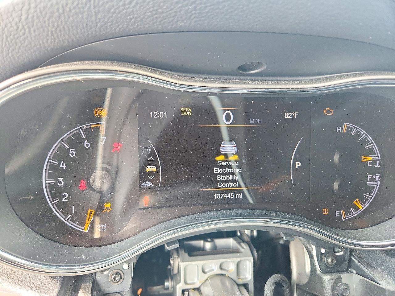 2018 Jeep Grand Cherokee Limited - zdjęcie 9