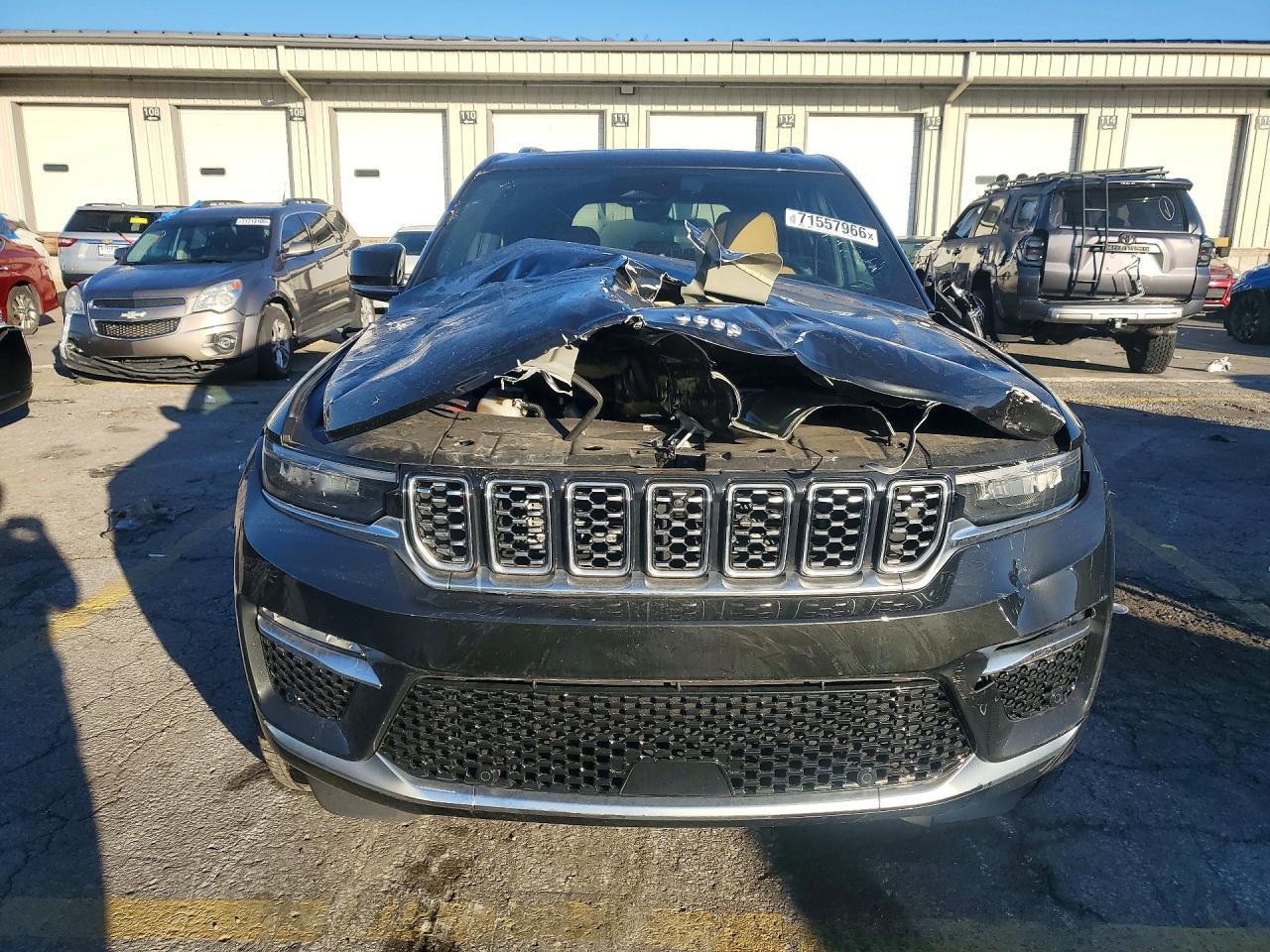 2024 Jeep Grand Cherokee Summit - zdjęcie 5