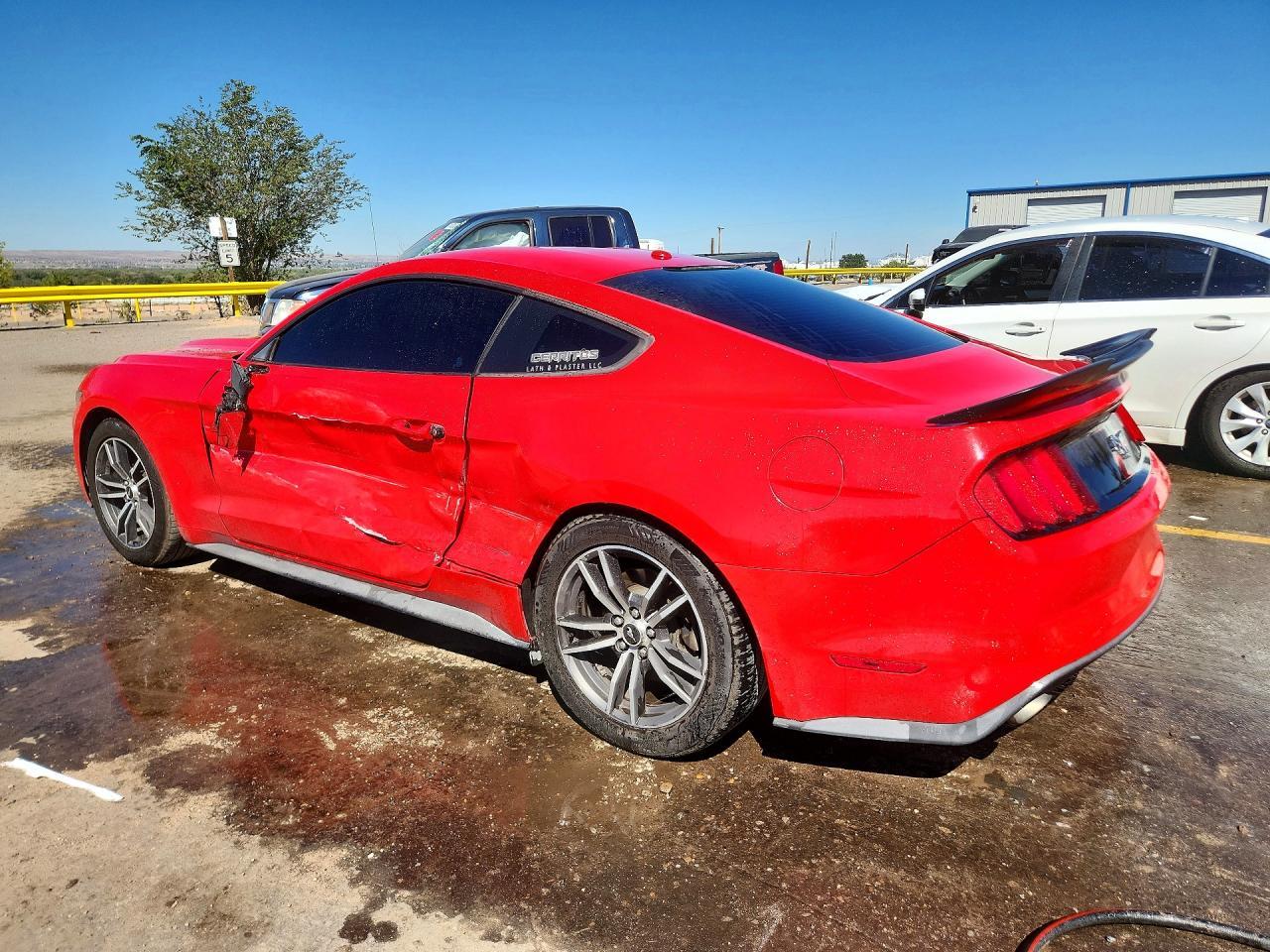 2017 Ford Mustang - zdjęcie 2
