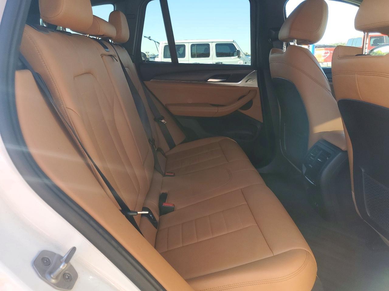 2021 BMW X3 Sdrive30I - zdjęcie 11