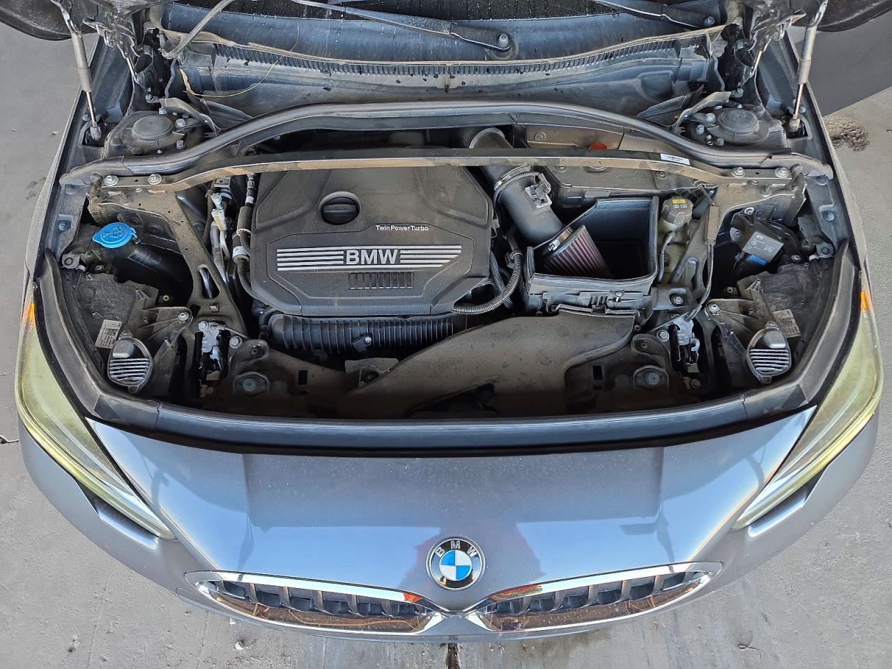 2021 BMW Seria 2 228i - zdjęcie 11