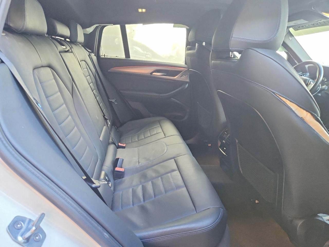 2019 BMW X4 M40I - zdjęcie 10