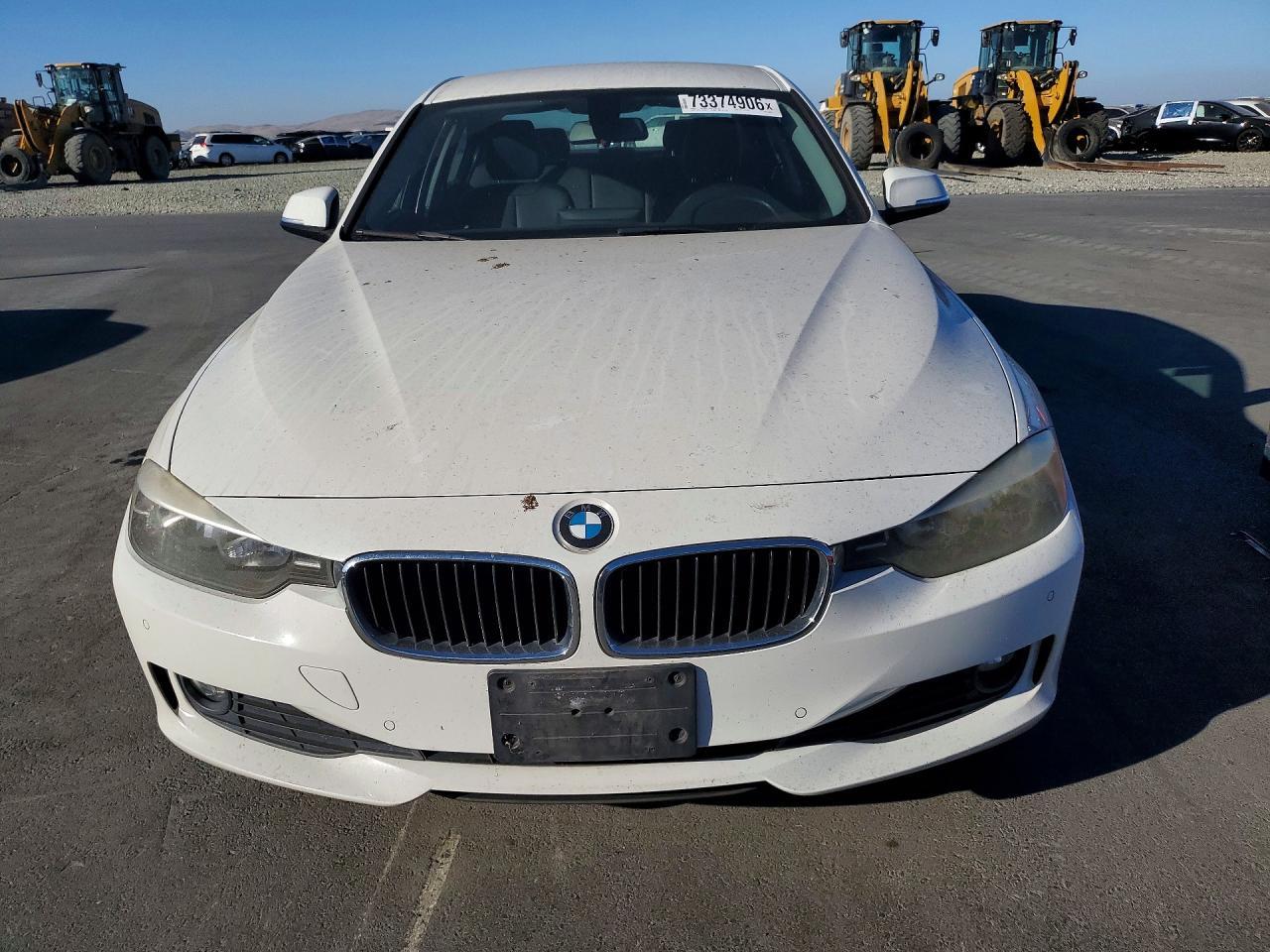 2014 BMW 320 I - zdjęcie 5
