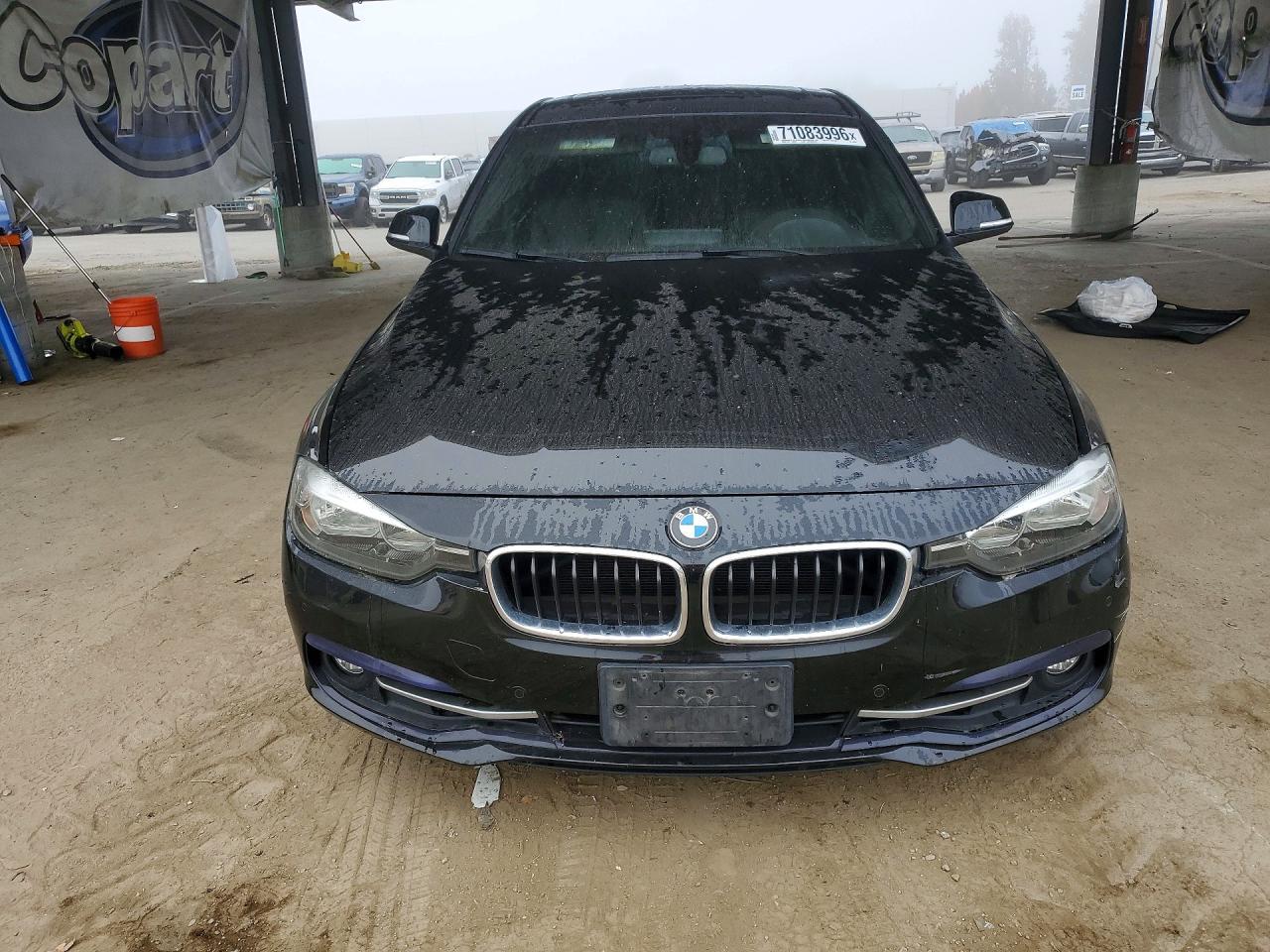 2017 BMW 330 I - zdjęcie 5