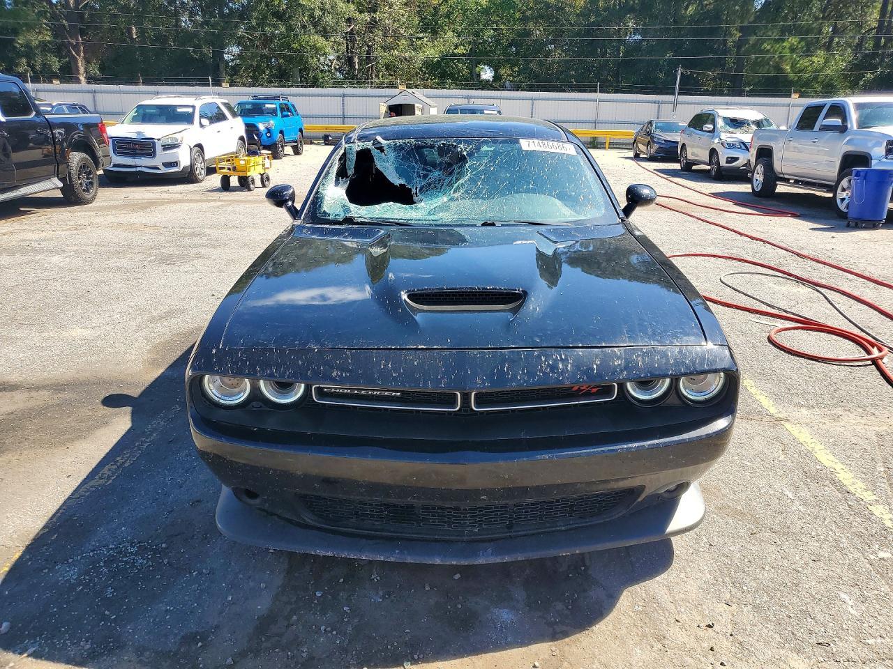 2019 Dodge Challenger R/T - zdjęcie 5