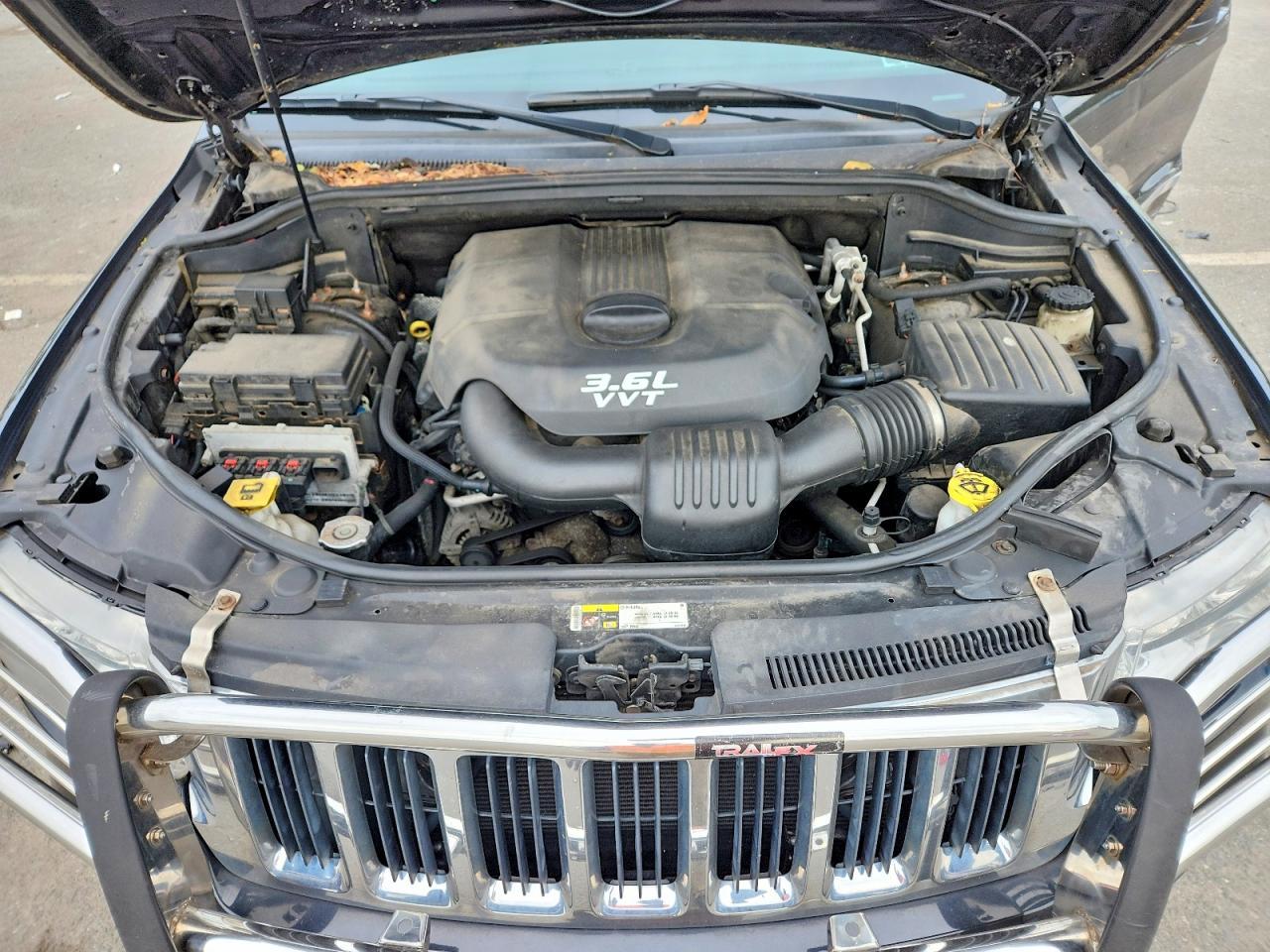 2013 Jeep Grand Cherokee Laredo - zdjęcie 12
